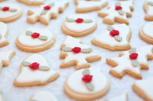 Simple Winter Holiday Cookies